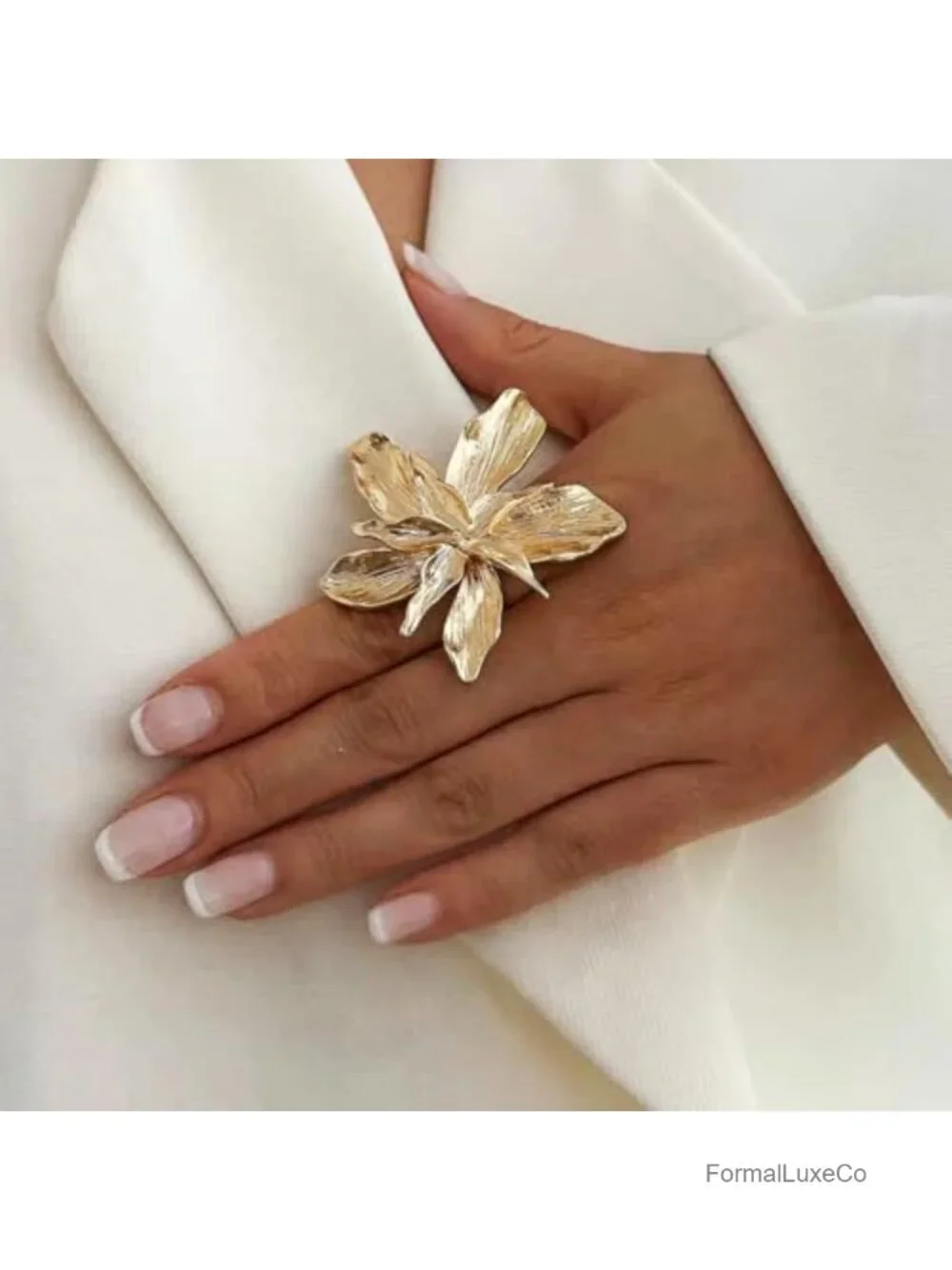 Oversized 3D Floral Statement Ring for Women Adjustable